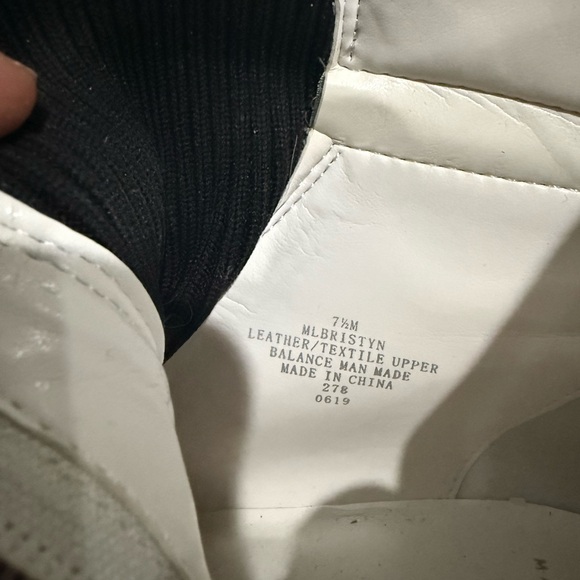 Marc Fisher White Leather Winter Zip-up Ankle Boot - Picture 8 of 13